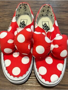 Vans Adult Red Polka Dot Slip-On Shoes with Bow Minnie Mouse